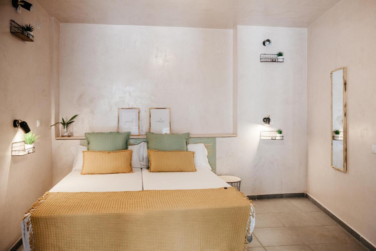 Astuto Boutique Jerez - Adults Only Hotel Jerez de la Frontera Exterior photo
