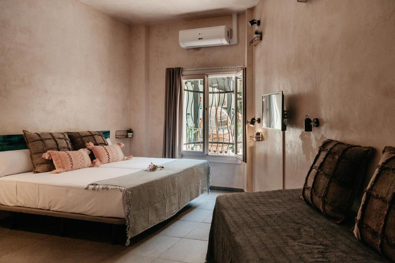 Astuto Boutique Jerez - Adults Only Hotel Jerez de la Frontera Exterior photo
