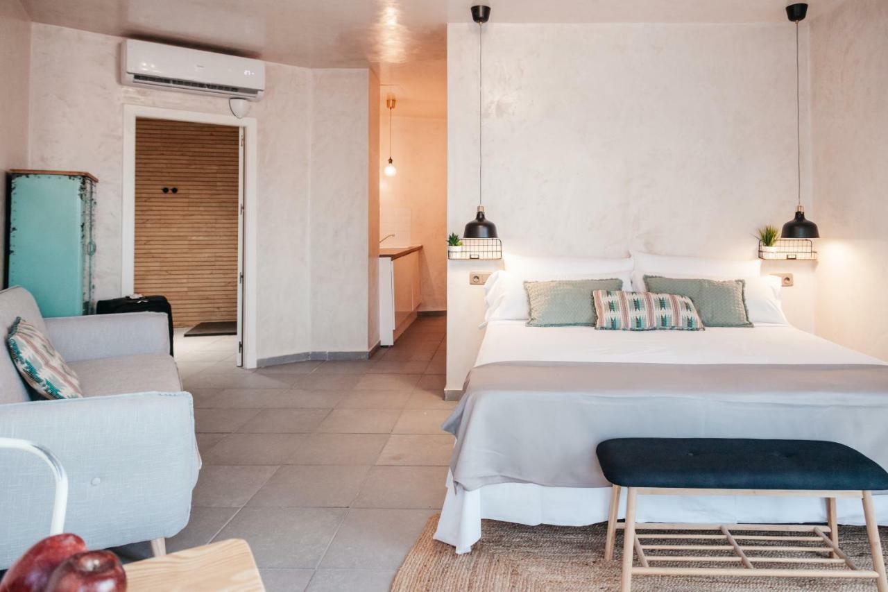 Astuto Boutique Jerez - Adults Only Hotel Jerez de la Frontera Exterior photo